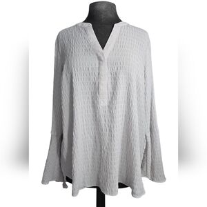 Simply Vera Vera Wang Textured Gray Top